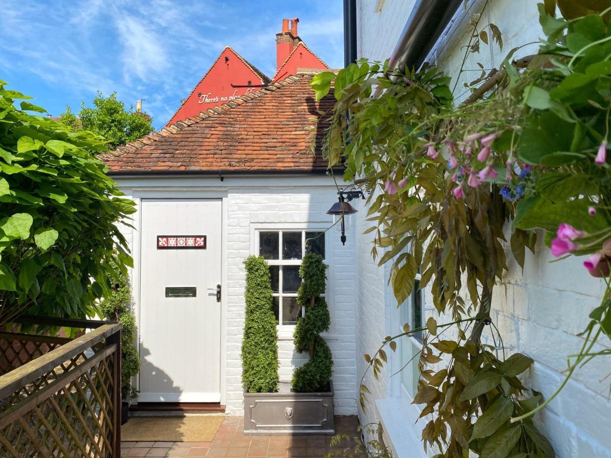 Hambrook House Canterbury - New Luxury Guest House With Espa Spa Complex エクステリア 写真