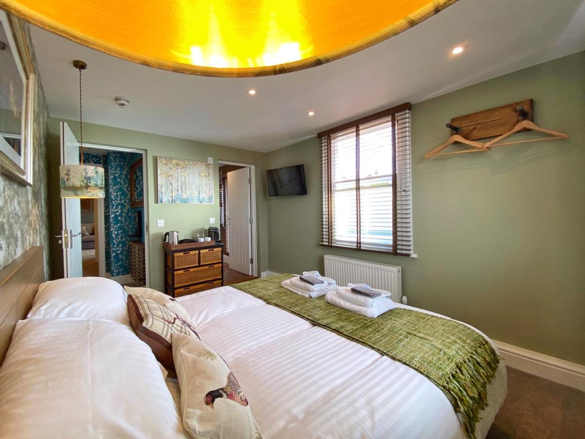 Hambrook House Canterbury - New Luxury Guest House With Espa Spa Complex エクステリア 写真