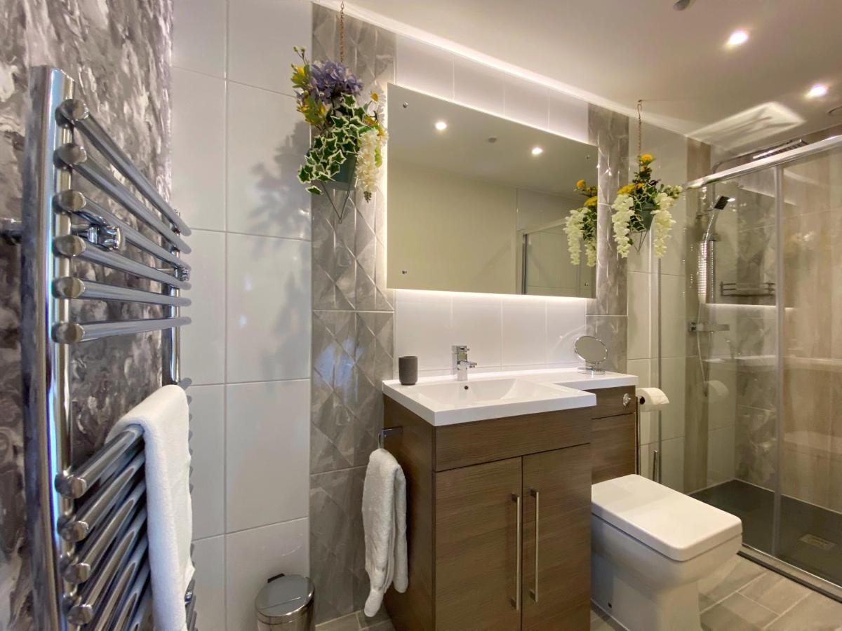 Hambrook House Canterbury - New Luxury Guest House With Espa Spa Complex エクステリア 写真