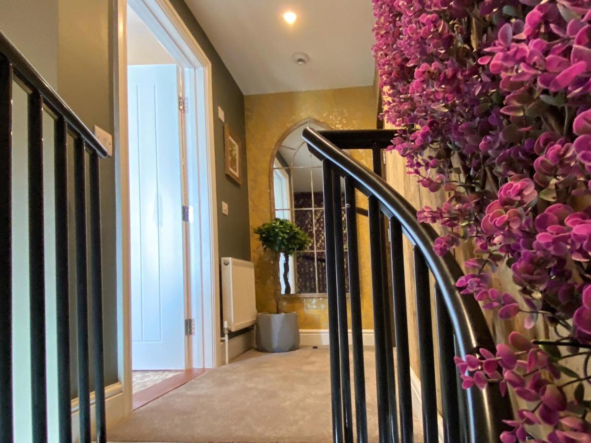 Hambrook House Canterbury - New Luxury Guest House With Espa Spa Complex エクステリア 写真
