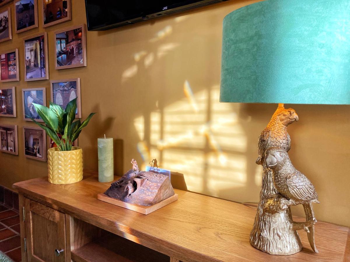 Hambrook House Canterbury - New Luxury Guest House With Espa Spa Complex エクステリア 写真
