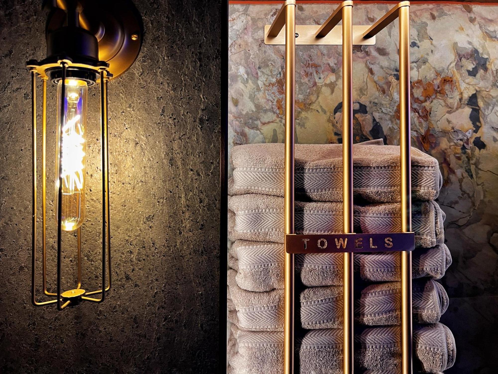 Hambrook House Canterbury - New Luxury Guest House With Espa Spa Complex エクステリア 写真
